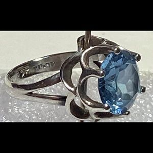 Vintage Mexican London  Blue Topaz Ring